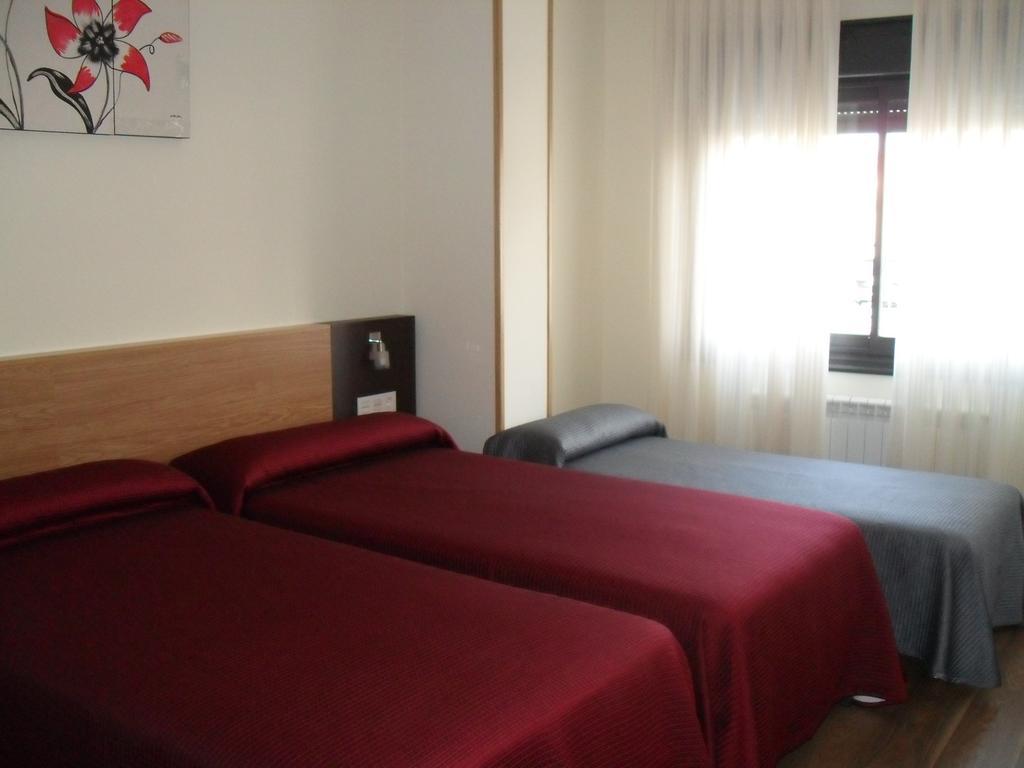 Peregrino Hotel Pontevedra Luaran gambar